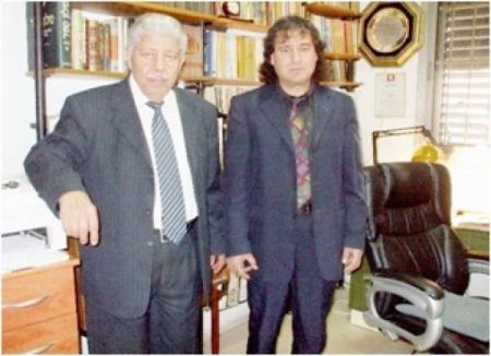 قصَائِدُ الشَّهْدِ والبَلسَم للعُشَّاق - عن ديوان عاشق من الجليل للشَّاعر حاتم جوعيه 